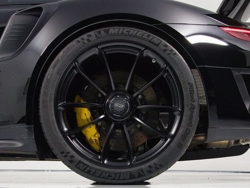 Used 2019 Porsche 911 GT3 RS RWD image 9
