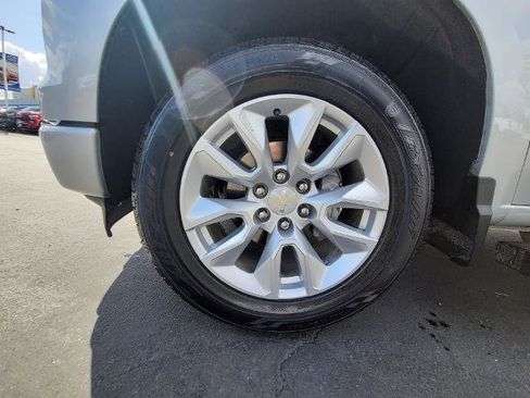Used 2022 Chevrolet Silverado 1500 Custom image 31