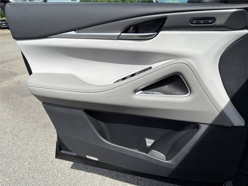 New 2027 INFINITI QX60 Luxe FWD image 22