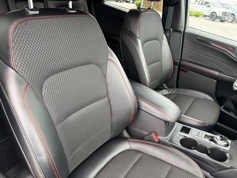Used 2026 Ford Escape ST-Line w/ Tech Pack #1 FWD image 13