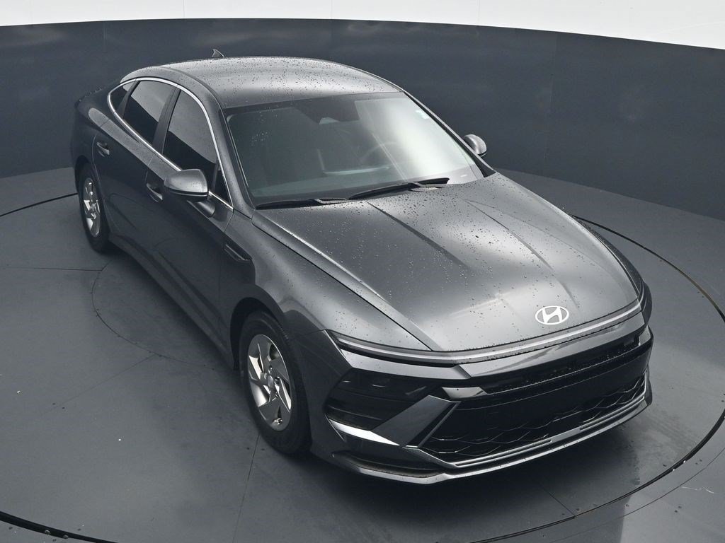 Used 2025 Hyundai Sonata SE FWD image 20