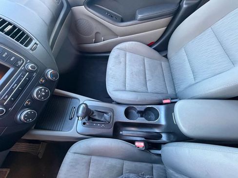 Used 2015 Kia Forte LX image 8