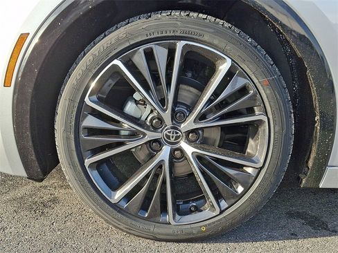 New 2026 Toyota Prius XLE image 19