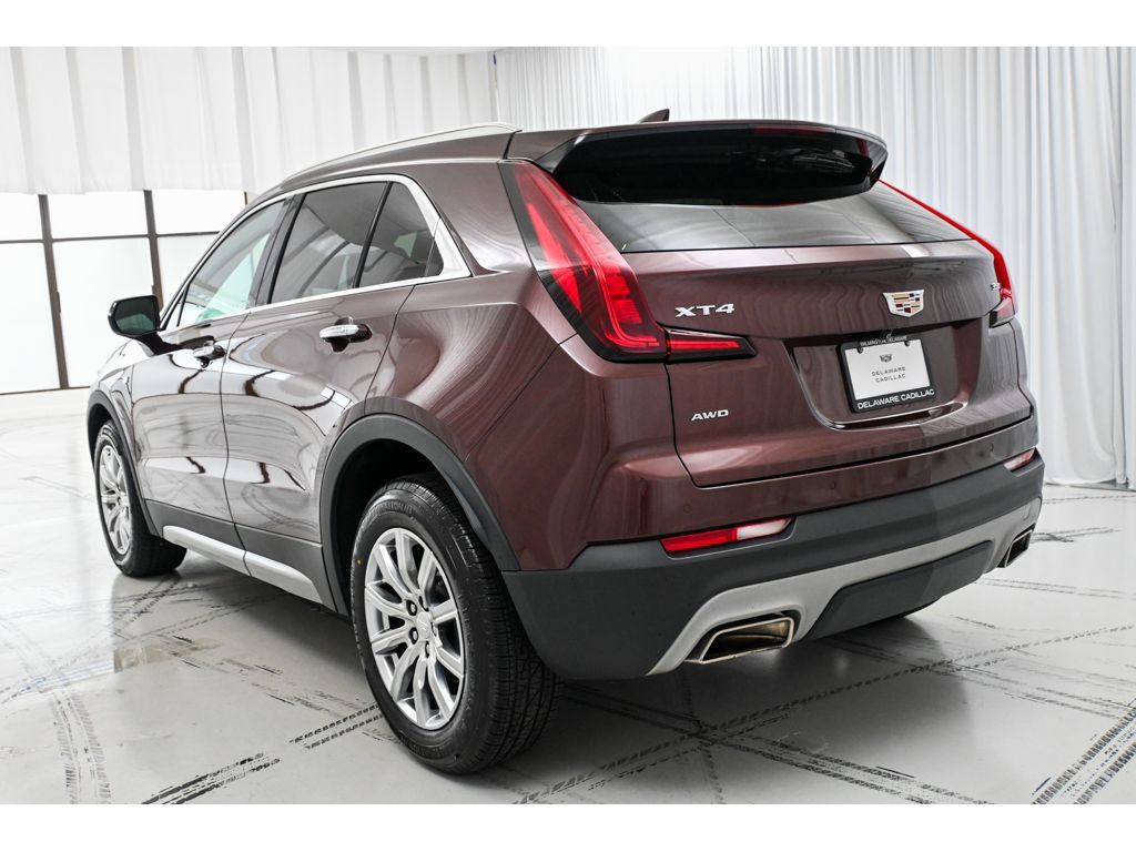 Certified 2023 Cadillac XT4 Premium Luxury AWD/4WD image 5