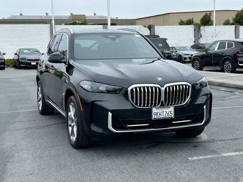 Used 2024 BMW X5 xDrive40i w/ Parking Assistance Package AWD/4WD image 7