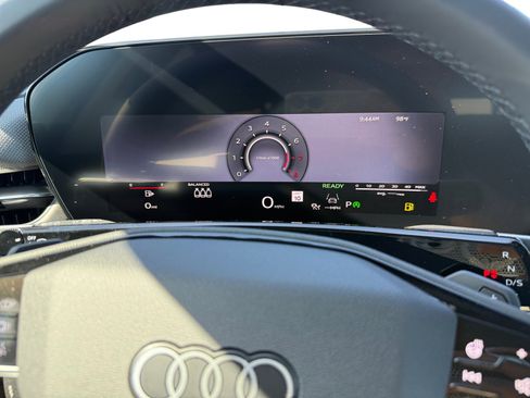 New 2026 Audi Q3 quattro 2.0T AWD/4WD image 11