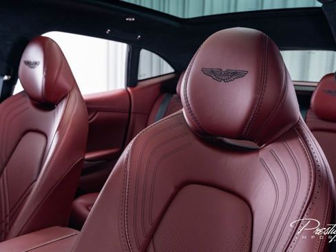 Used 2021 Aston Martin DBX image 35