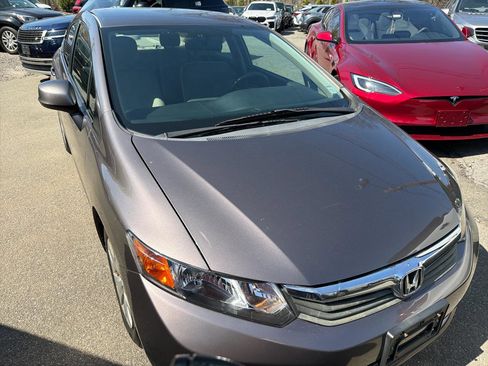 Used 2012 Honda Civic LX image 3