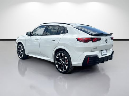 New 2026 BMW X2 xDrive28i w/ Technology Package AWD/4WD image 5