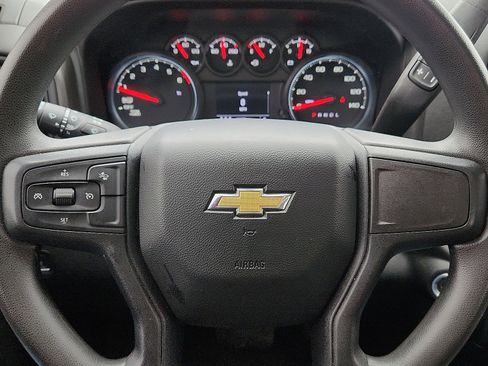 Used 2024 Chevrolet Silverado 1500 Custom image 19