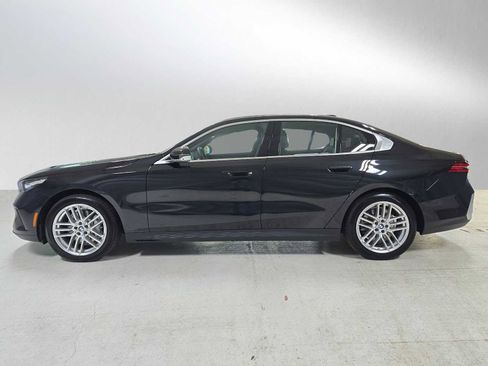 Used 2024 BMW 530i xDrive w/ Executive Package AWD/4WD image 6