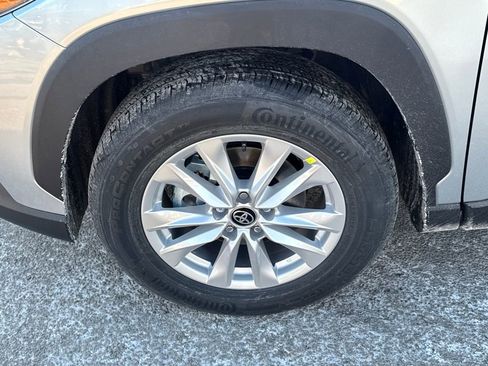 New 2026 Toyota Corolla Cross LE image 14