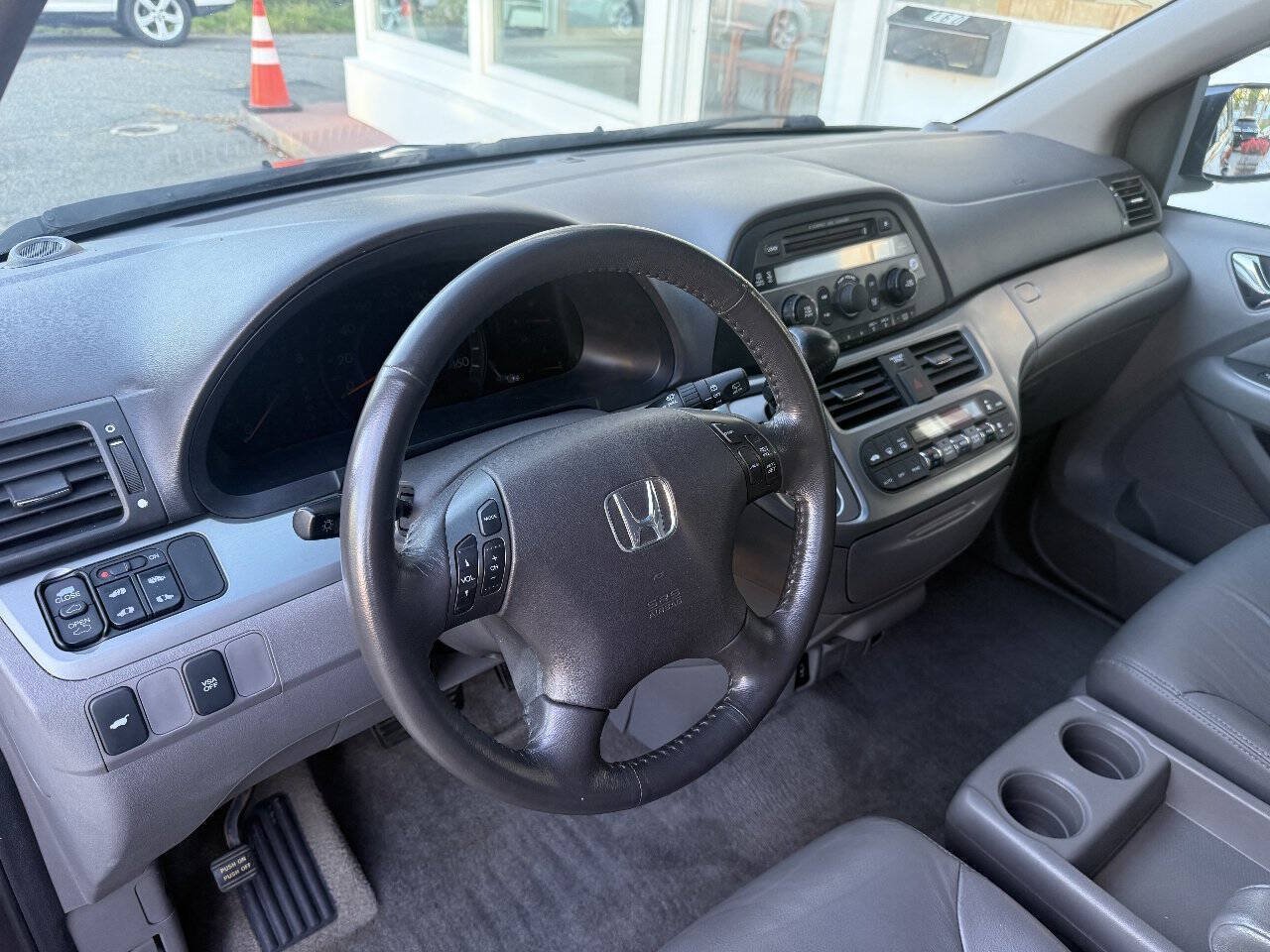Used 2010 Honda Odyssey EX-L image 37