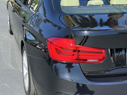 Used 2018 BMW 320i Sedan image 51