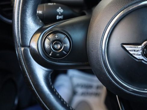 Used 2014 MINI Cooper 2-Door Hardtop image 23