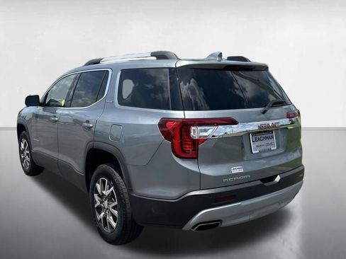 Certified 2023 GMC Acadia SLE w/ Driver Convenience Package FWD image 3