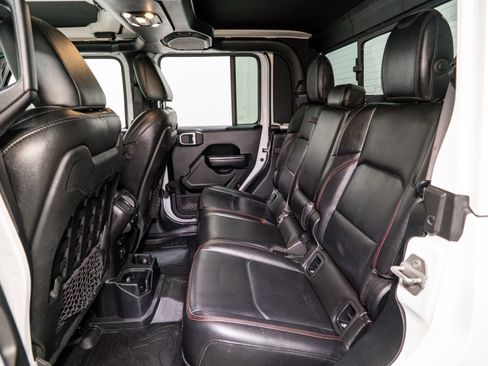 Used 2020 Jeep Gladiator Rubicon image 34