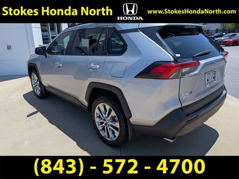 Used 2024 Toyota RAV4 XLE Premium FWD image 10