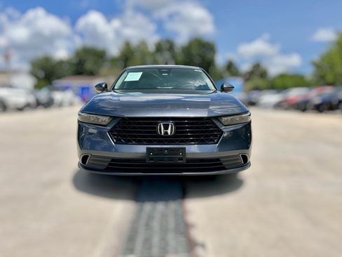 Used 2024 Honda Accord EX image 2