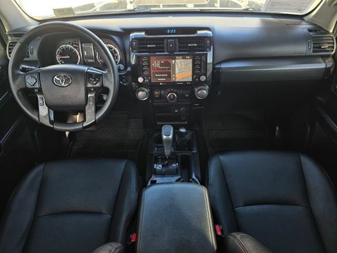 Used 2022 Toyota 4Runner TRD Off-Road Premium w/ Moonroof Package AWD/4WD image 21