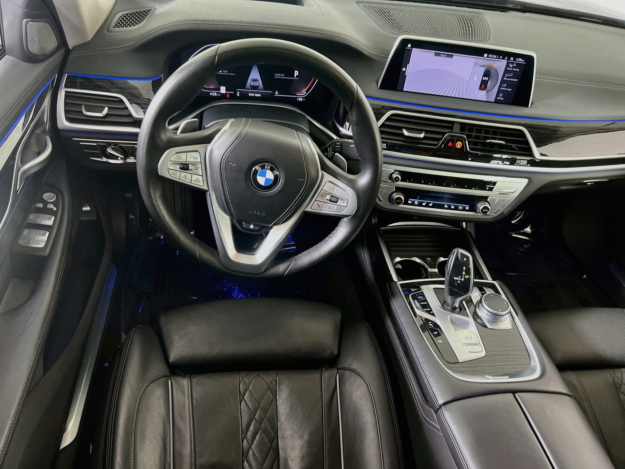 Used 2022 BMW 740i xDrive w/ Premium Package AWD/4WD image 24
