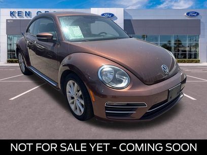 Used 2017 Volkswagen Beetle 1.8T SE