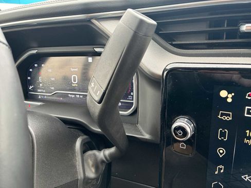 Certified 2024 GMC Sierra 2500 Denali w/ Denali Reserve Package image 16