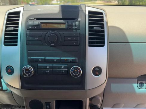Used 2012 Nissan Frontier SV RWD image 26
