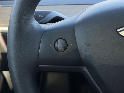 Used 2022 Tesla Model 3 Long Range image 47