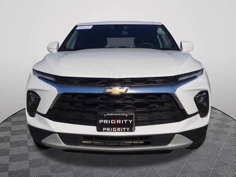 Used 2023 Chevrolet Blazer LT image 5