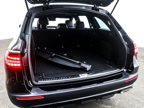Certified 2022 Mercedes-Benz E 450 4MATIC All-Terrain Wagon image 24