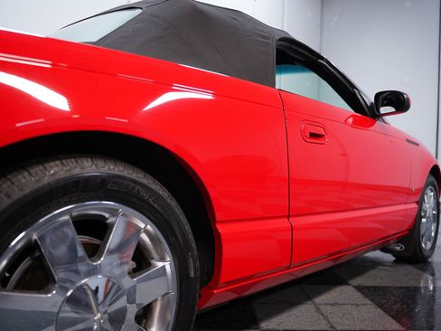 Used 2003 Ford Thunderbird RWD image 22
