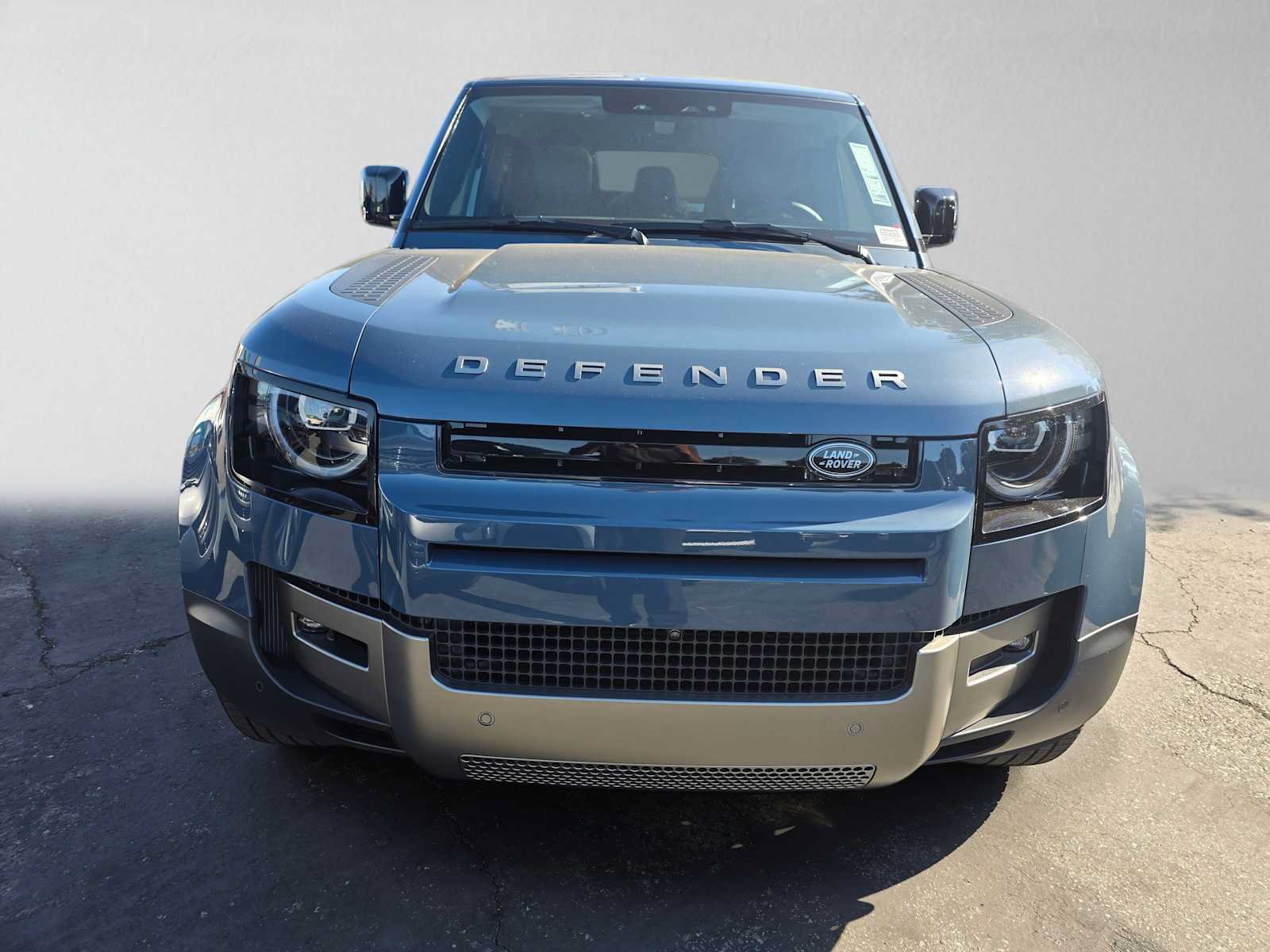 New 2026 Land Rover Defender 110 S AWD/4WD image 8