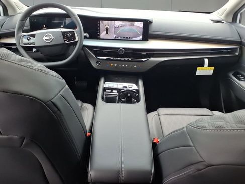 New 2026 Nissan Murano Platinum w/ Cargo Package AWD/4WD image 11