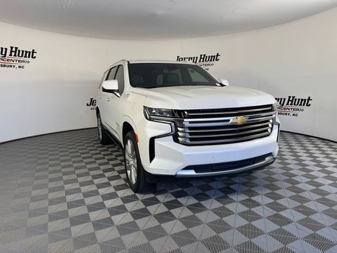 Used 2024 Chevrolet Tahoe High Country image 8