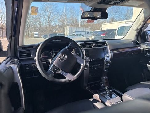 Used 2023 Toyota 4Runner Limited image 12