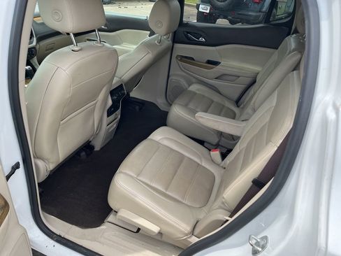 Used 2017 GMC Acadia Denali w/ Technology Package image 21