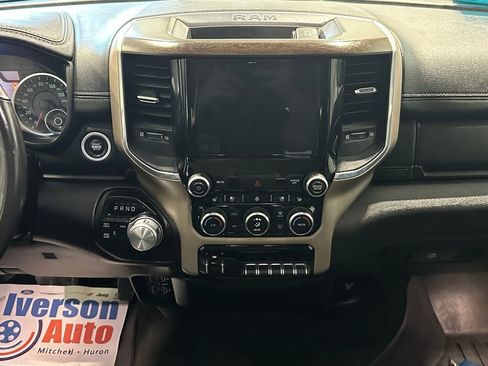 Used 2022 RAM 2500 Laramie AWD/4WD image 27