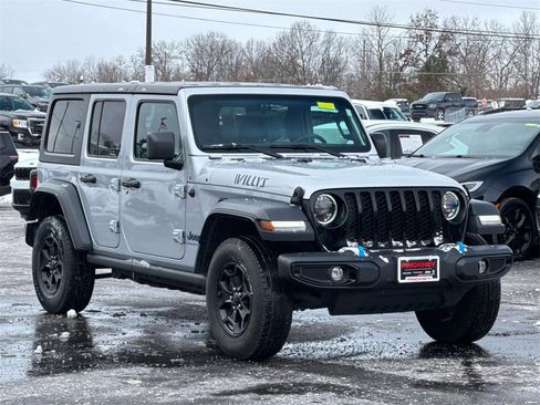 Used 2023 Jeep Wrangler Unlimited image 7