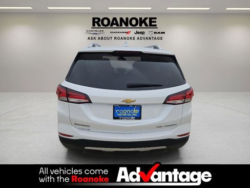 Used 2022 Chevrolet Equinox Premier AWD/4WD image 12