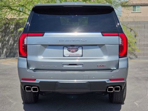Used 2025 GMC Yukon Denali image 8