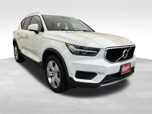 Used 2019 Volvo XC40 T5 Momentum AWD/4WD image 7