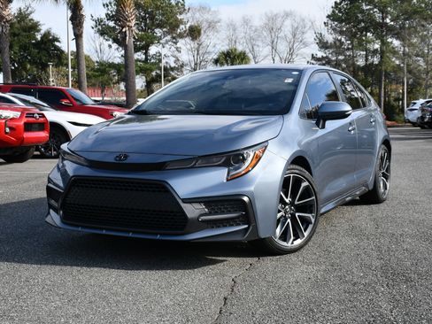 Certified 2022 Toyota Corolla SE image 4