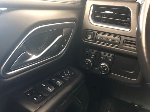 Used 2021 Chevrolet Tahoe LT AWD/4WD image 15