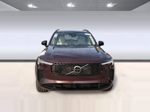 New 2026 Volvo XC90 B6 Ultra w/ Protection Package image 6