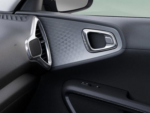 New 2025 Kia Soul LX image 25