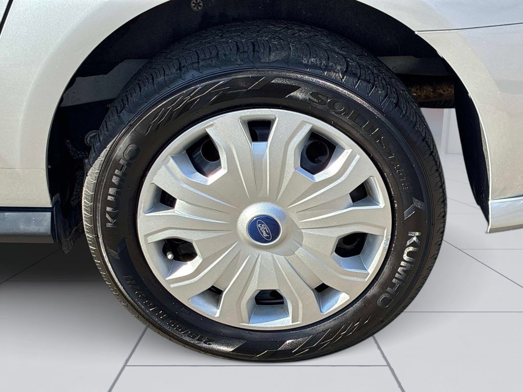 Used 2022 Ford Transit Connect XLT FWD image 11