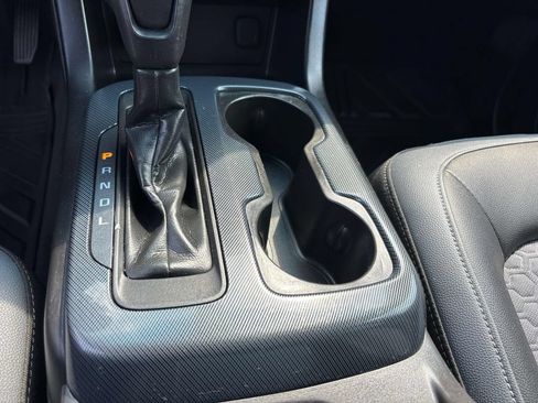 Used 2019 Chevrolet Colorado Z71 AWD/4WD image 27