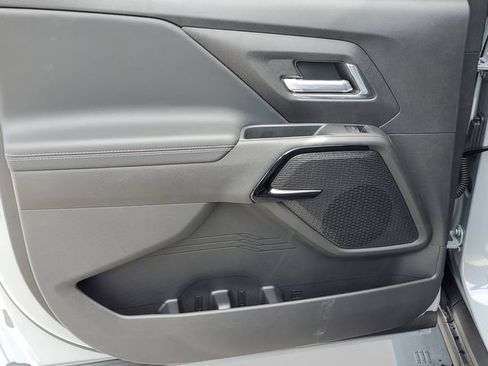 New 2026 Chevrolet Silverado EV LT w/ Plus Package AWD/4WD image 9