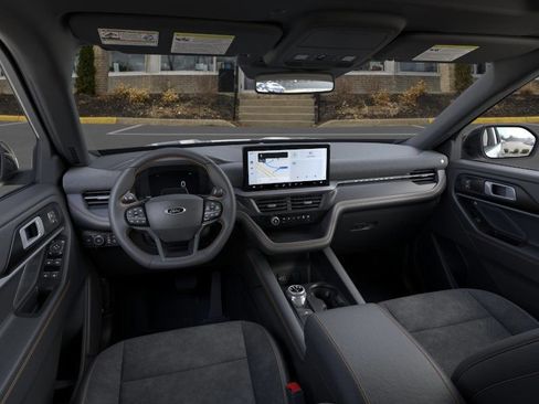Used 2026 Ford Explorer Tremor w/ Tremor Ultimate Package AWD/4WD image 11